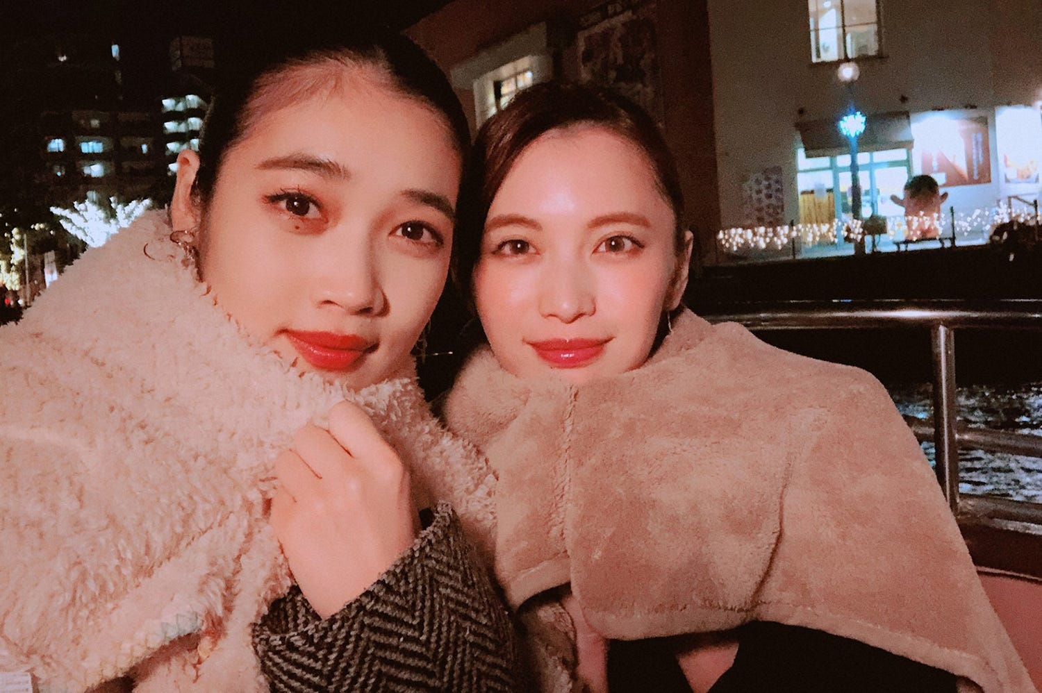 宮田聡子&林田岬優、洞窟探検に「楽しい!」北九州旅で美人2ショット公開