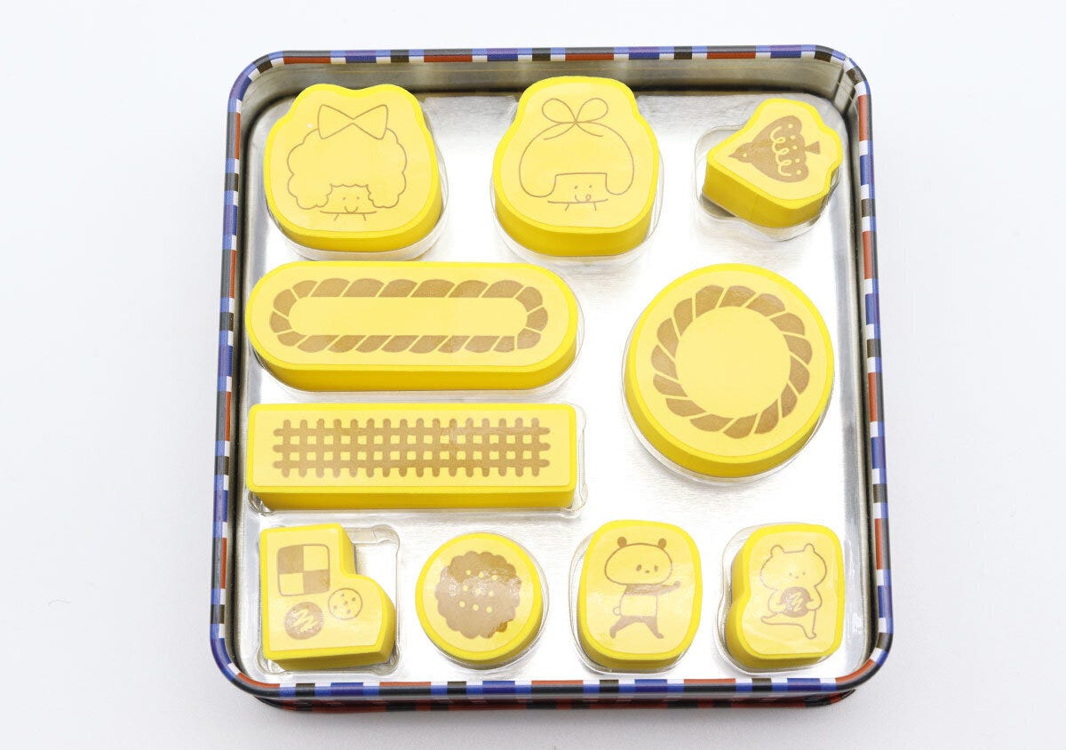 宝島社ムック付録のmizutamaのクッキーみたいなはんこと缶のセットBOOK4