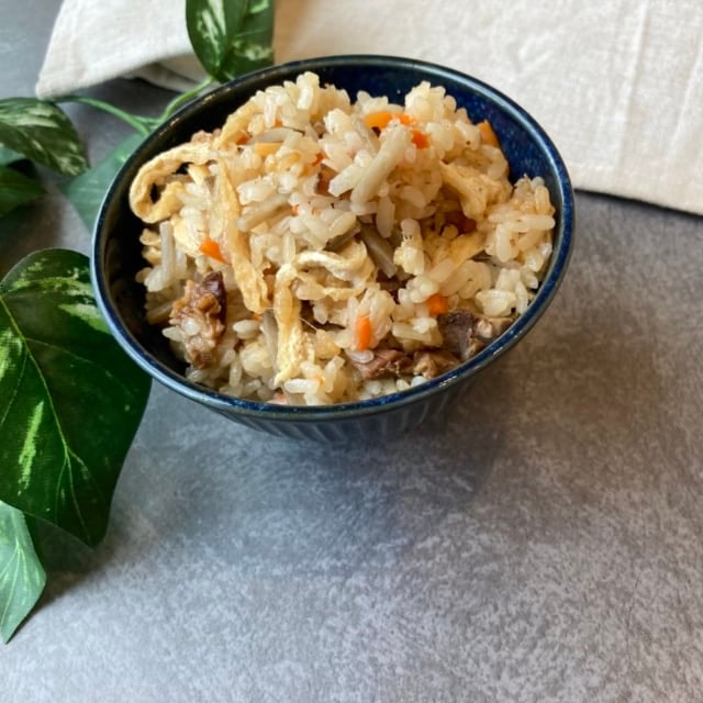 業務スーパーの柔らか煮豚を使った炊き込みご飯