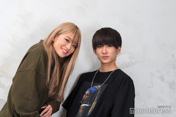 8467(やしろなな)、前田俊(C)モデルプレス