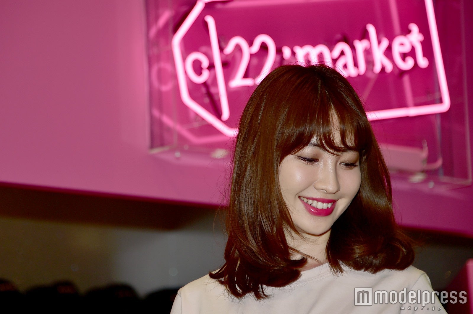 AKB48 - 【値下げ】　22;MARKET 直筆サイン入りチェキ 小嶋陽菜 にゃんにゃん AKB48 - 【値下げ】 22;MARKET 直筆サイン入りチェキ 小嶋陽菜