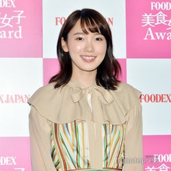 飯豊まりえ、「花晴れ」キャストは「お酒が強くない」?「1日5食」でも太らないための努力語る
