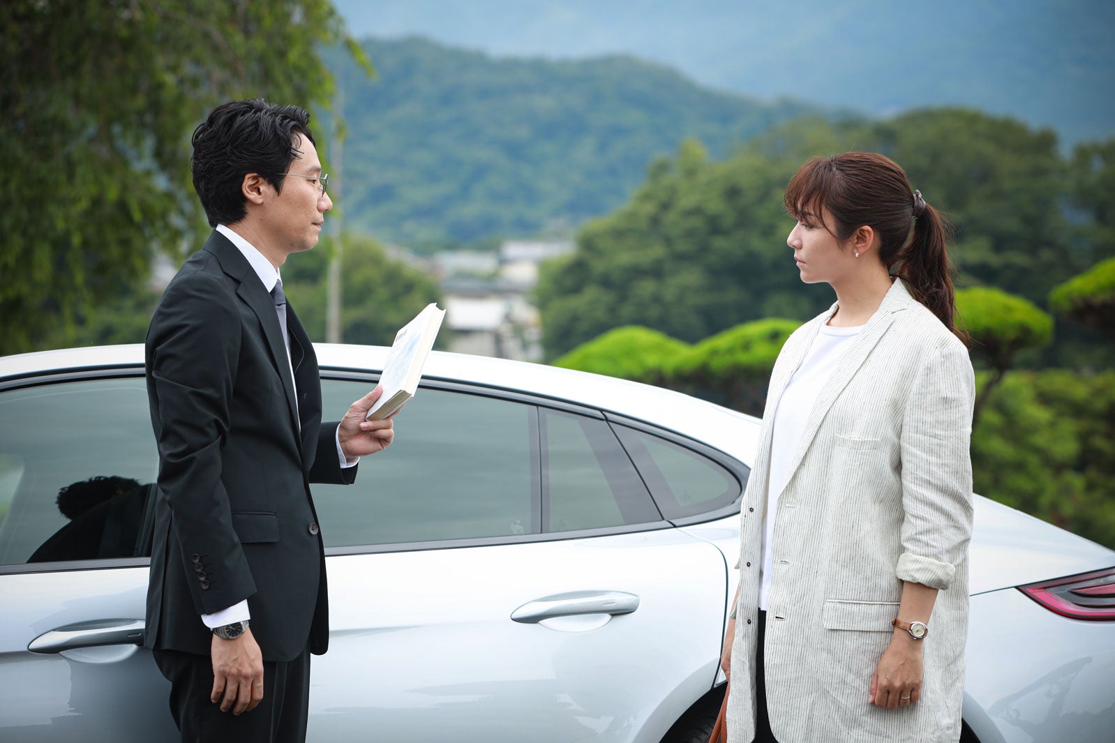 前原滉、木村文乃「スカイキャッスル」第4話より（C）テレビ朝日