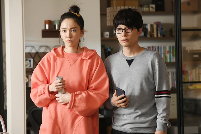新垣結衣 星野源 逃げ恥 4年ぶり共演に緊張 金子文紀監督が見た2人の姿 モデルプレス 新垣結衣 星野源 逃げ恥 4年ぶり共演に緊張 金子文紀監督が見た2人の姿 モデルプレス