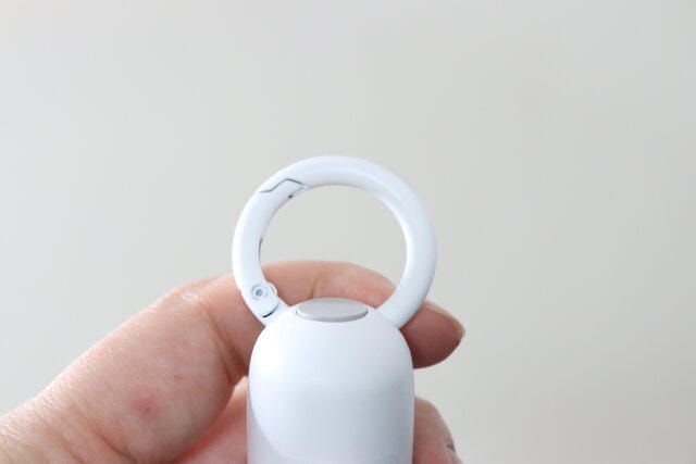 ミニ扇風機（充電式、クリップスタンド付）　カラビナ