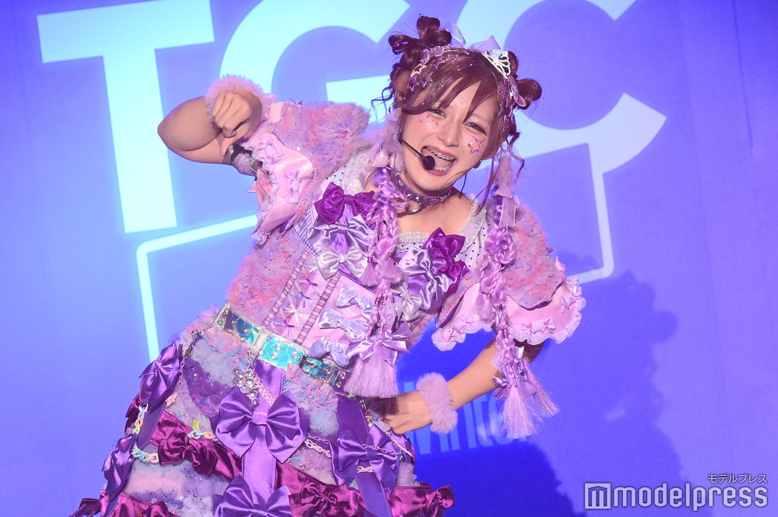 しなこ（C）モデルプレス