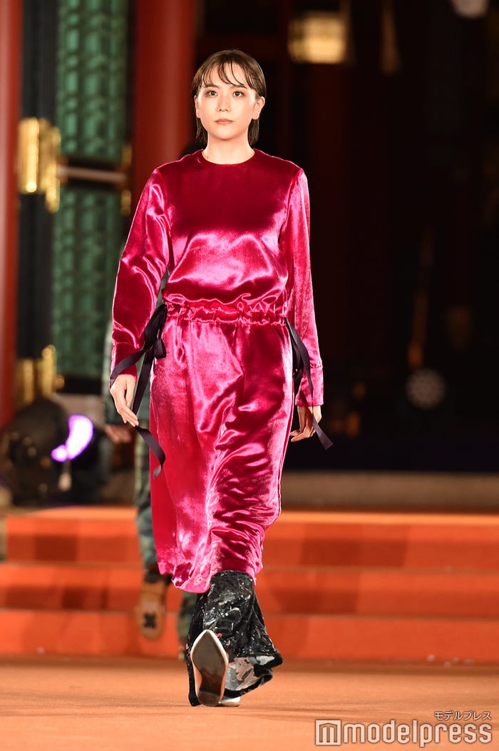 松井愛莉(C)モデルプレス