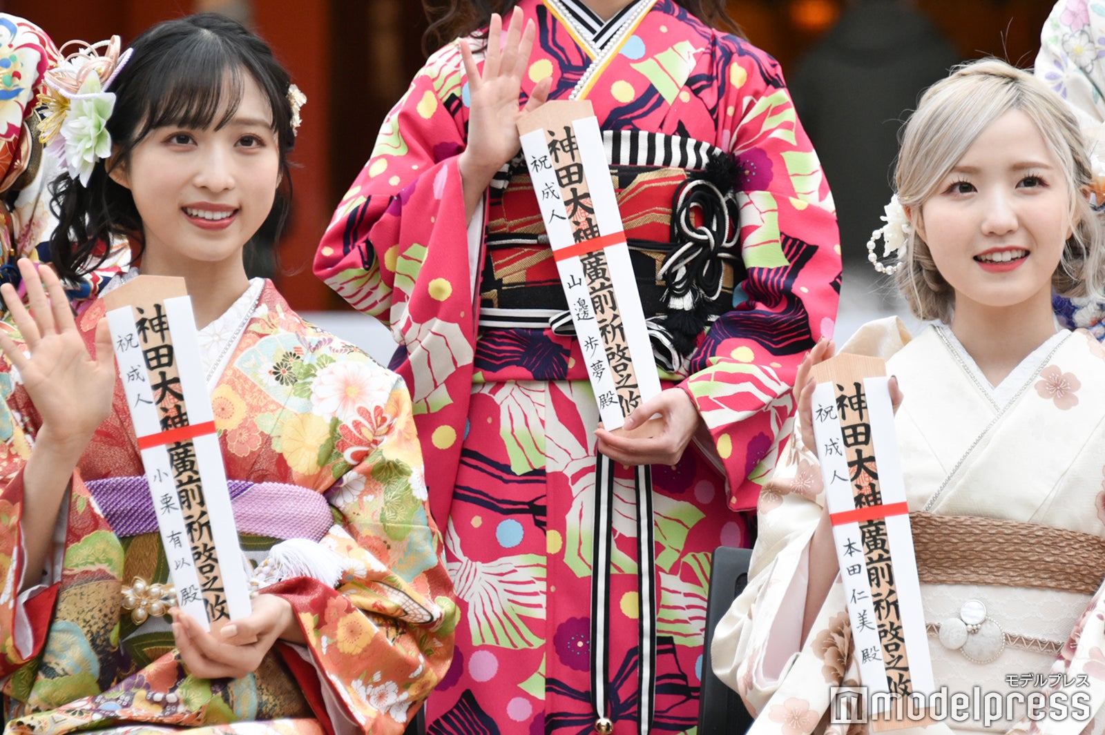 小栗有以、本田仁美 （C）モデルプレス