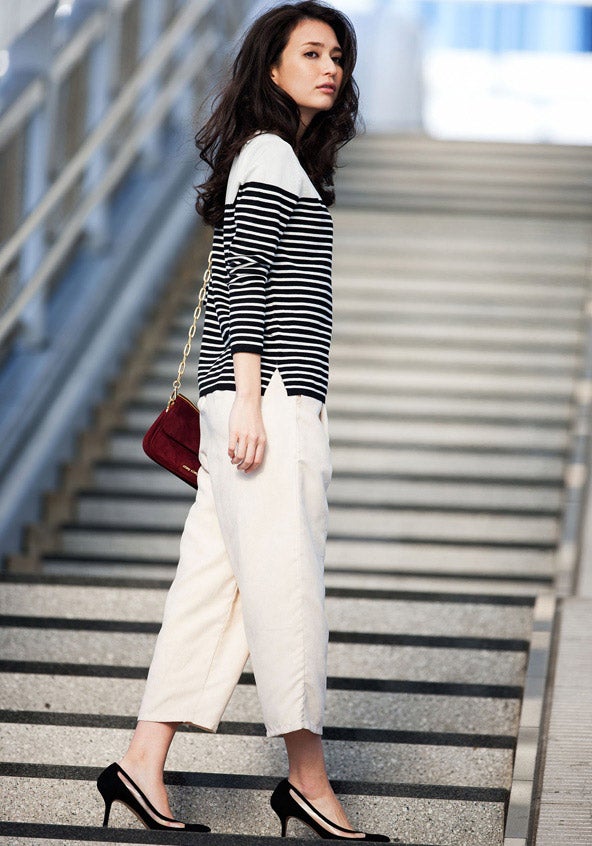 【SET】ラウンドネック長袖カットソー+フェイクスエードクロップドバギーパンツ「STYLEST」6,960円（税込）／画像提供：STYLEST