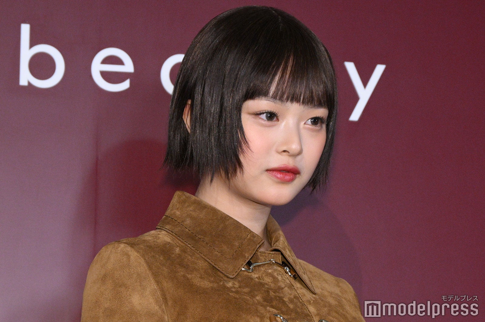 ハニ（C）モデルプレス