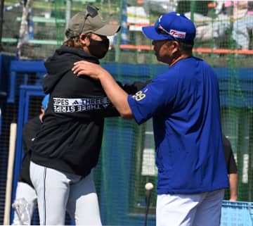 日本ハム 新庄監督がコーチ陣シャッフル「シーズンを見通して」有事に備え「オレがサインを出せないから」