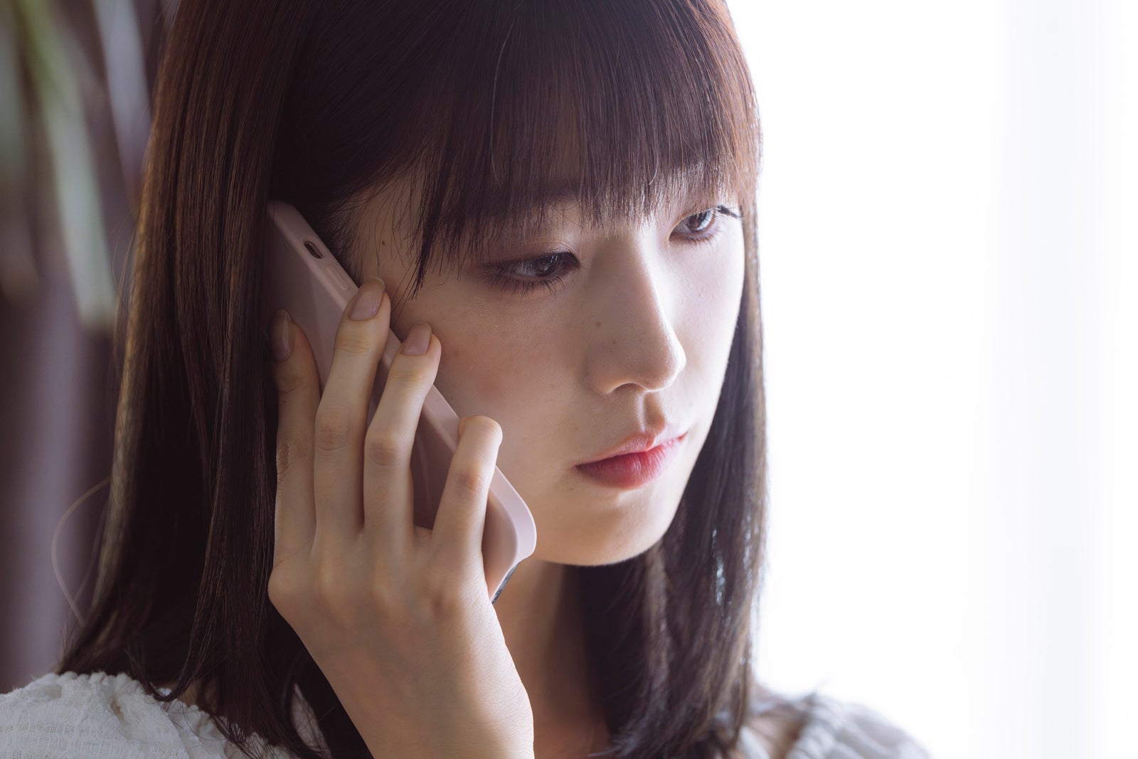 高橋ひかる「顔に泥を塗る」第6話より（C）テレビ朝日