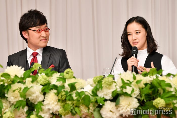 山里亮太、蒼井優 (C)モデルプレス