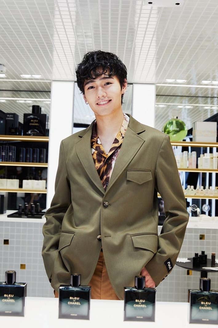 TikTok“1日5万人フォロワー獲得”謎のイケメン・鈴々木響って？憧れは木村拓哉【注目の人物】