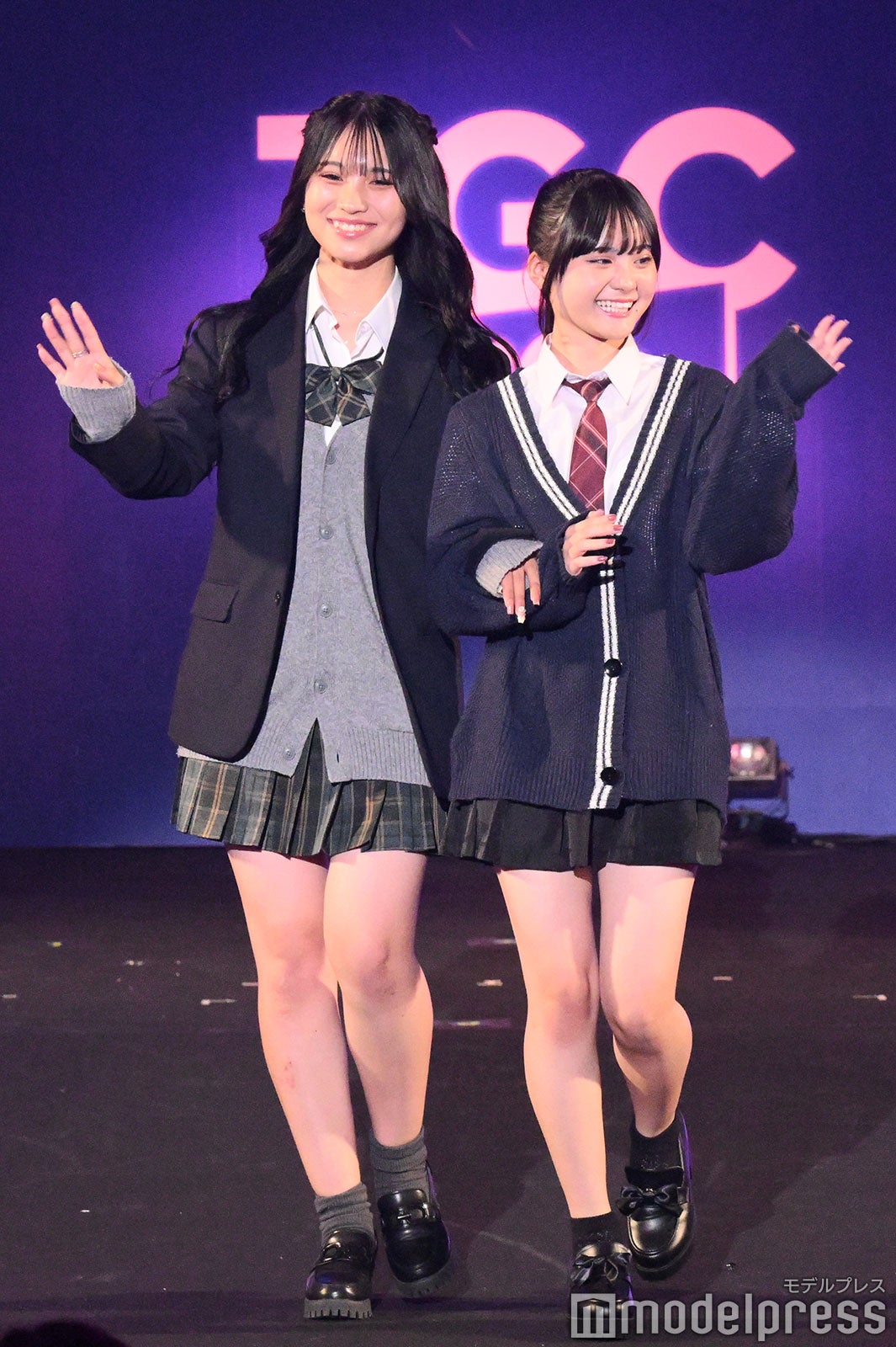 榊原樹里、川野明愛（C）モデルプレス