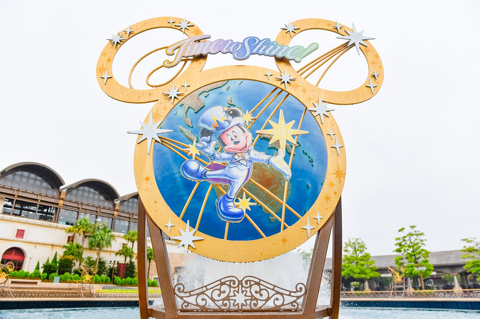 デコレーション（C）Disney