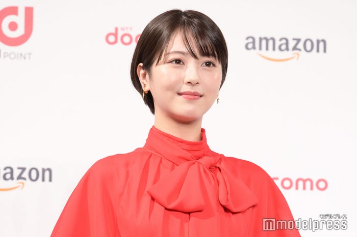 浜辺美波(C)モデルプレス