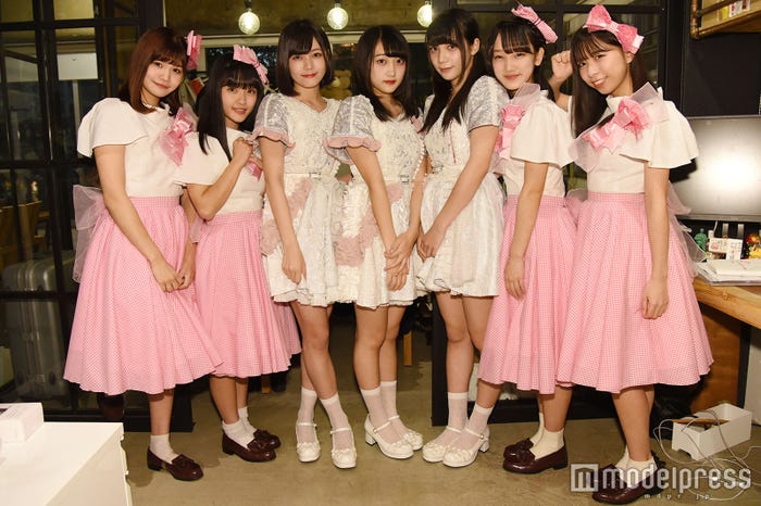 (左から)桜井りおな、金本笑瑠、白鳥優菜、寒河江らむ、星野渚、春日佳奈子、永井ゆうひ (C)モデルプレス