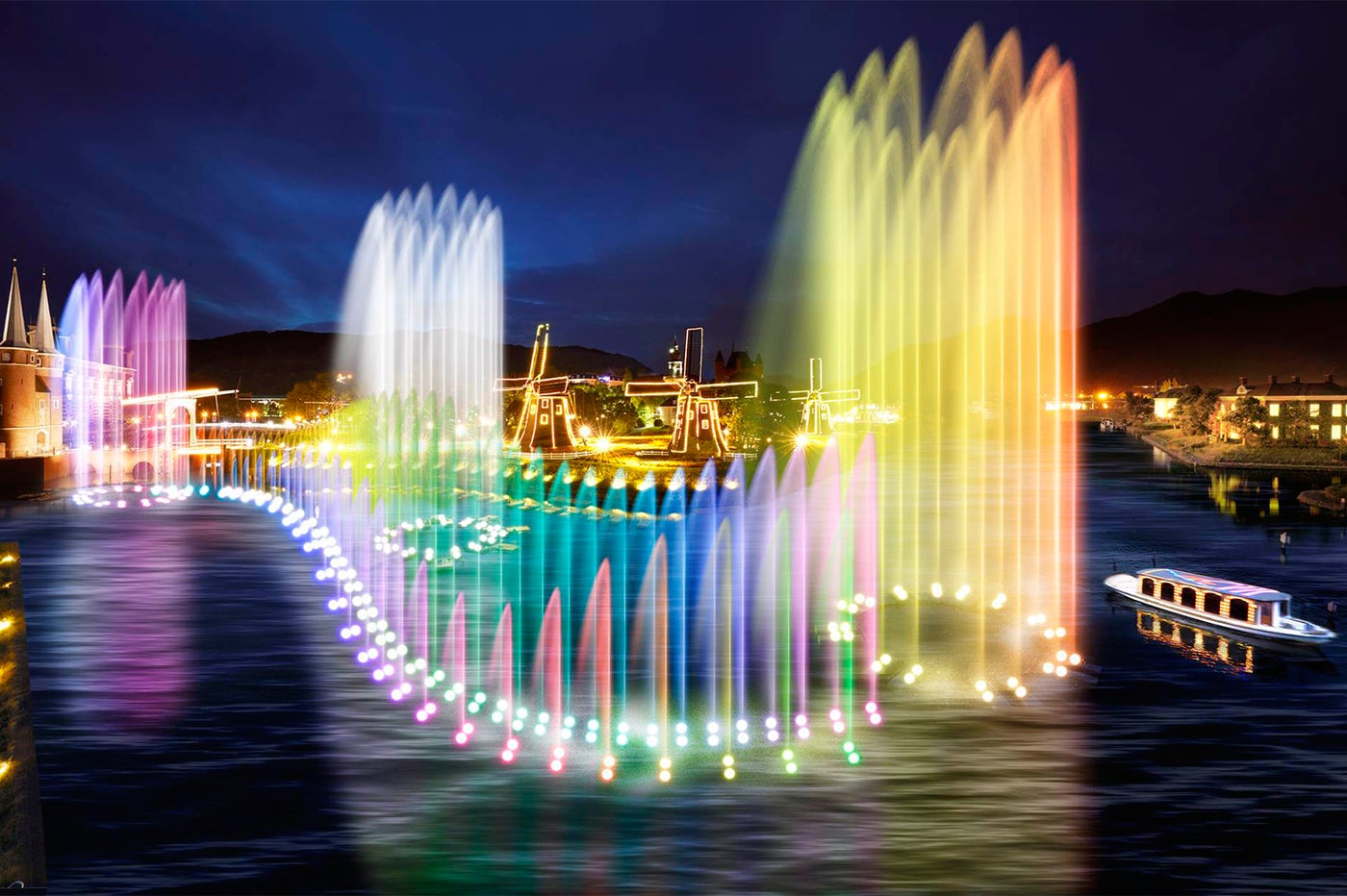 日本最大の噴水ショー「ウォーターマジック」／画像提供：ハウステンボス