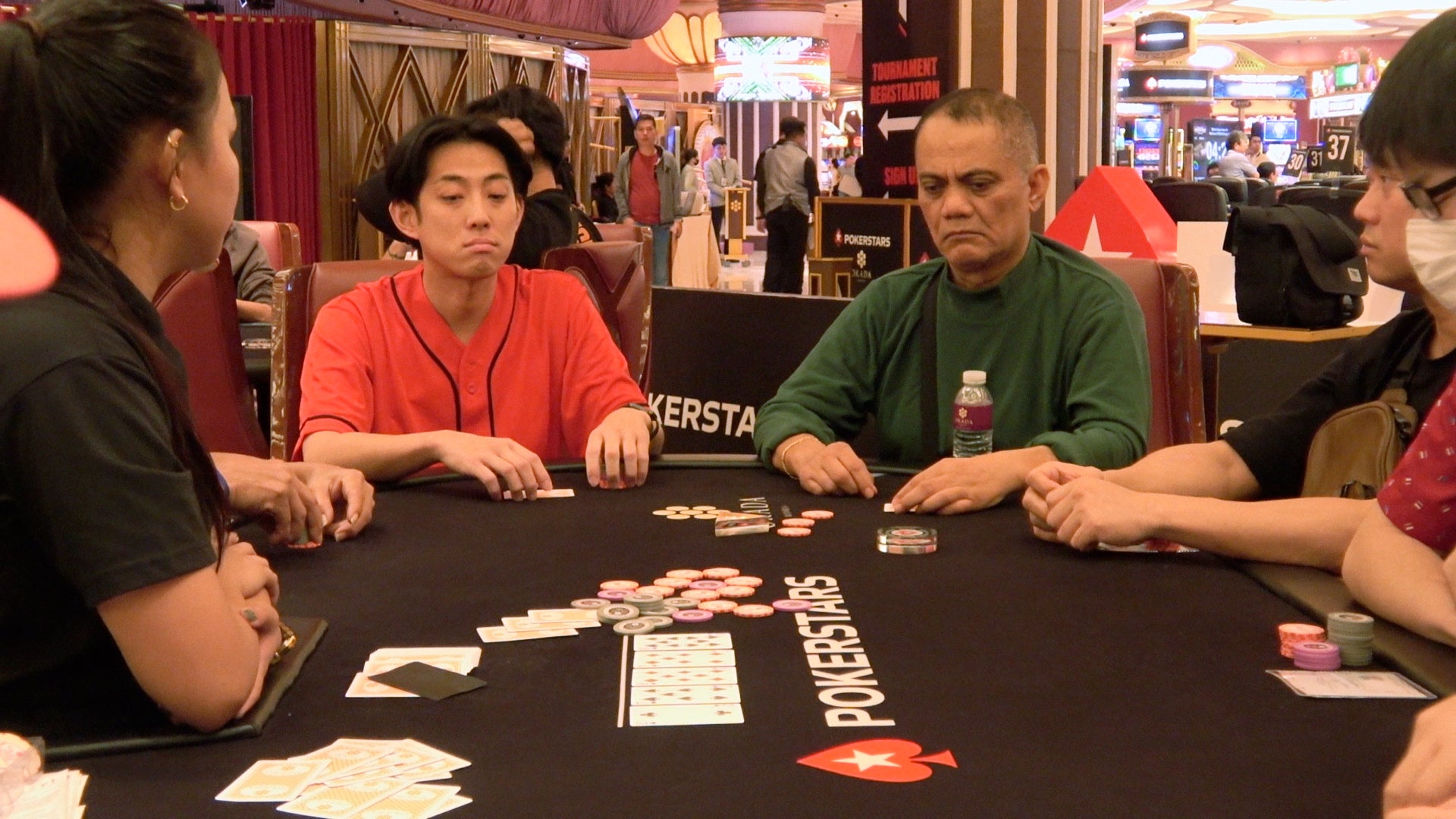 「WATABET～それ,オレのだからね？～」より（C）DMM TV