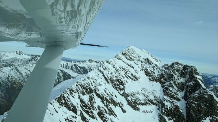 ※セスナ利用のツアーは、1時間20分のフライトとミルフォードサウンドのクルーズがセットになった4時間のツアーで約500NZドル（日本円で約4万2000円、6月末レート換算）