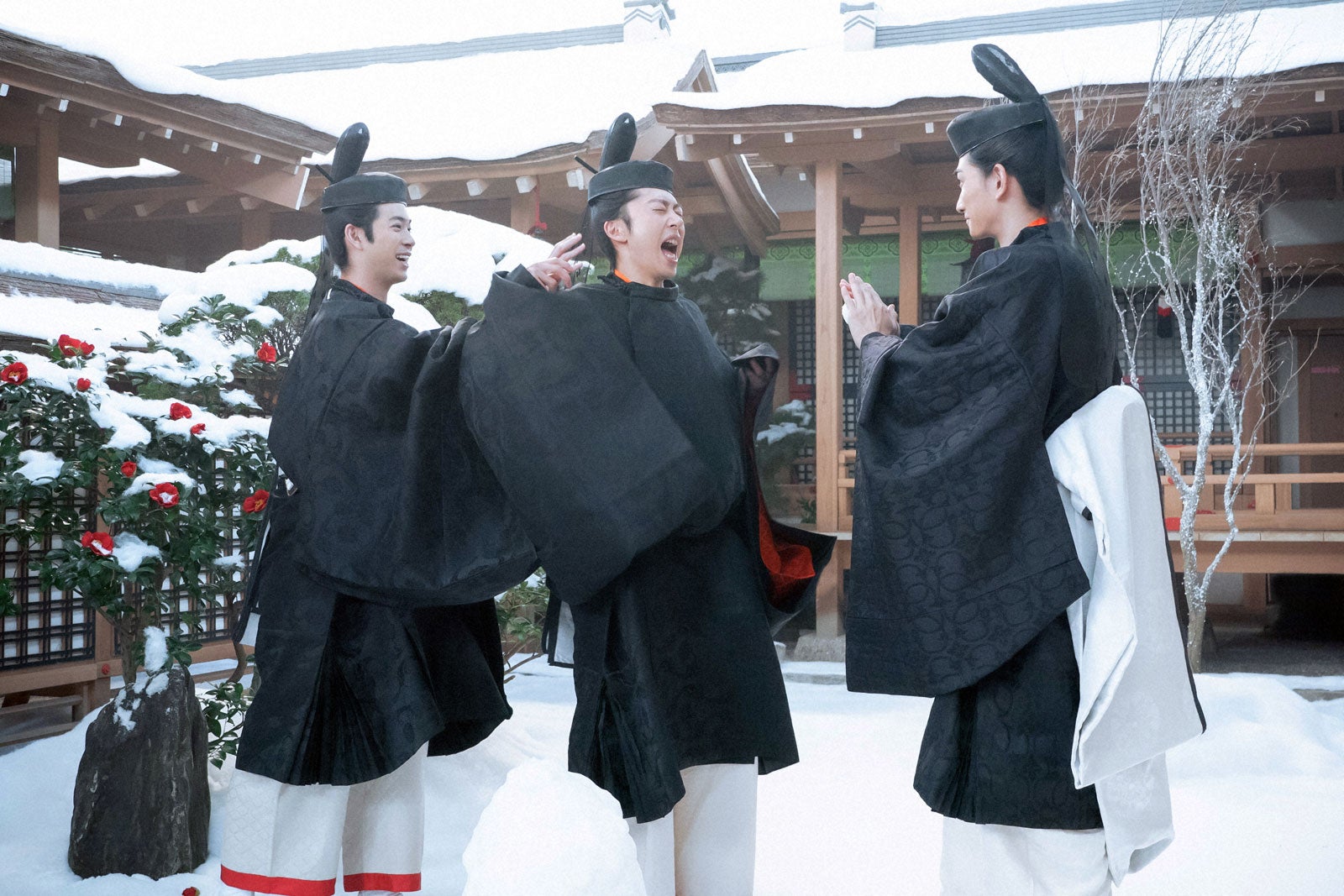 渡辺大知、金田哲、町田啓太「光る君へ」第16話（C）NHK