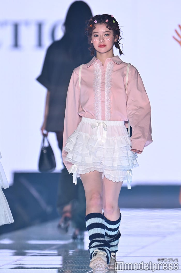 米澤りあ(C)モデルプレス