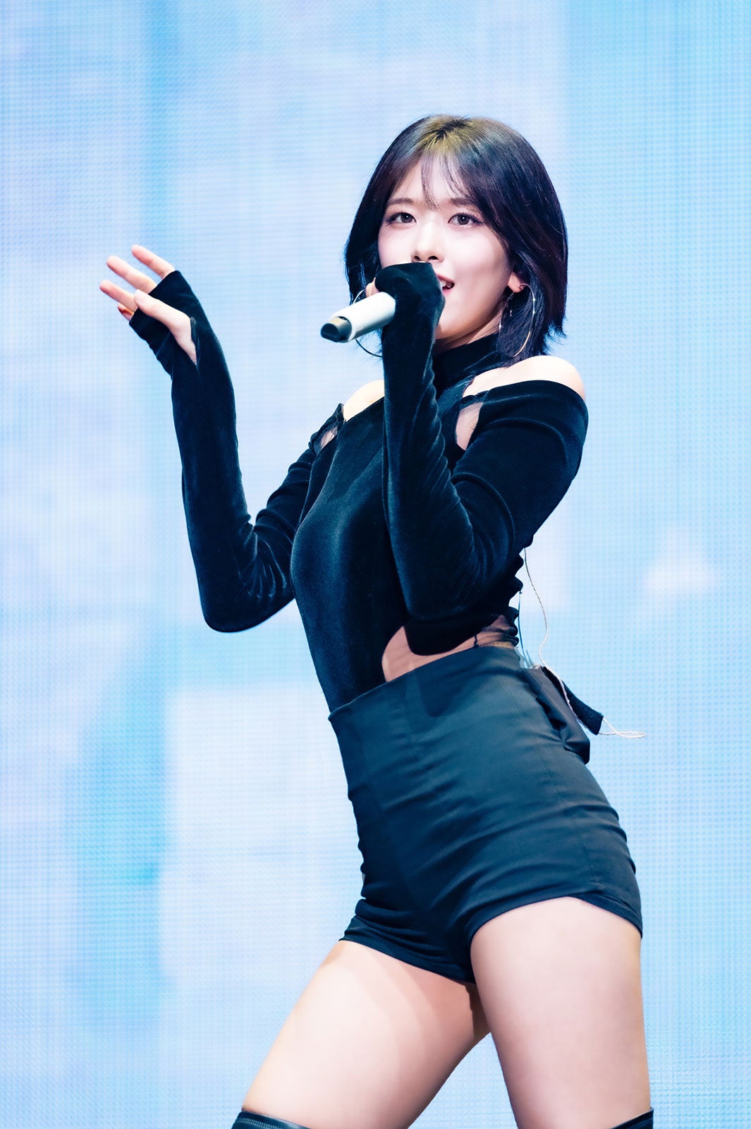 IVEユジン／撮影：田中聖太郎写真事務所