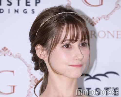 ダレノガレ明美、美谷間チラリ純白ドレス姿で登場 新ランジェリーを“1番最初に見せたい”相手明かす