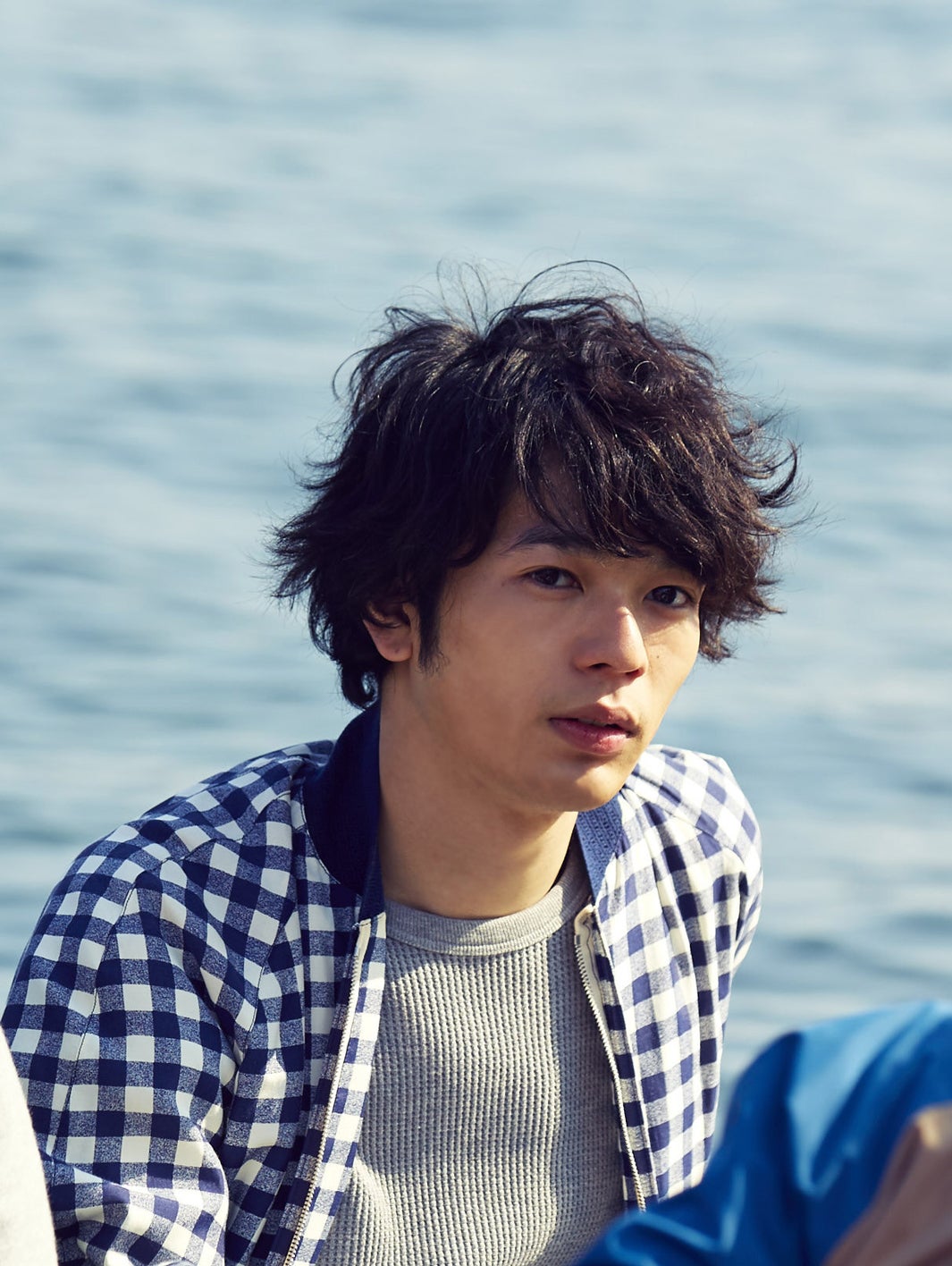 岩井拳士朗／Galaxy「昨日までを、超えてゆけ」篇（提供写真）