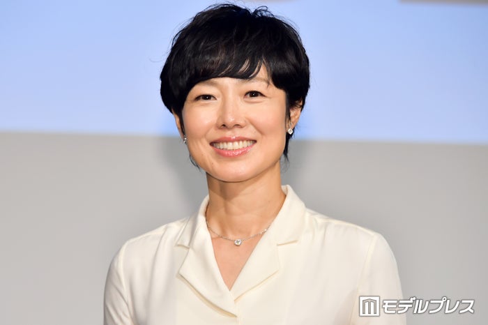 有働由美子、初の赤髪で劇的イメチェン「びっくりした」「新鮮」と反響続々