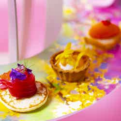 「フォションホテル京都」蜷川実花コラボレーションアフタヌーンティー/提供画像