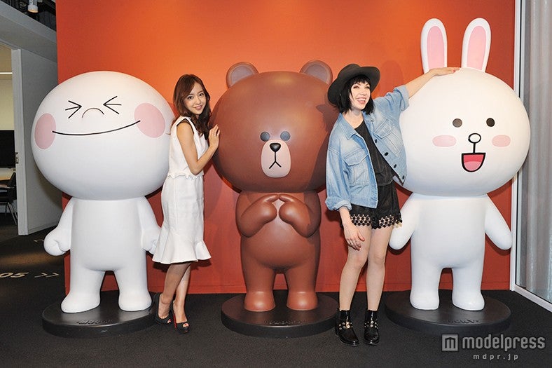 板野友美、カーリー・レイ・ジェプセン