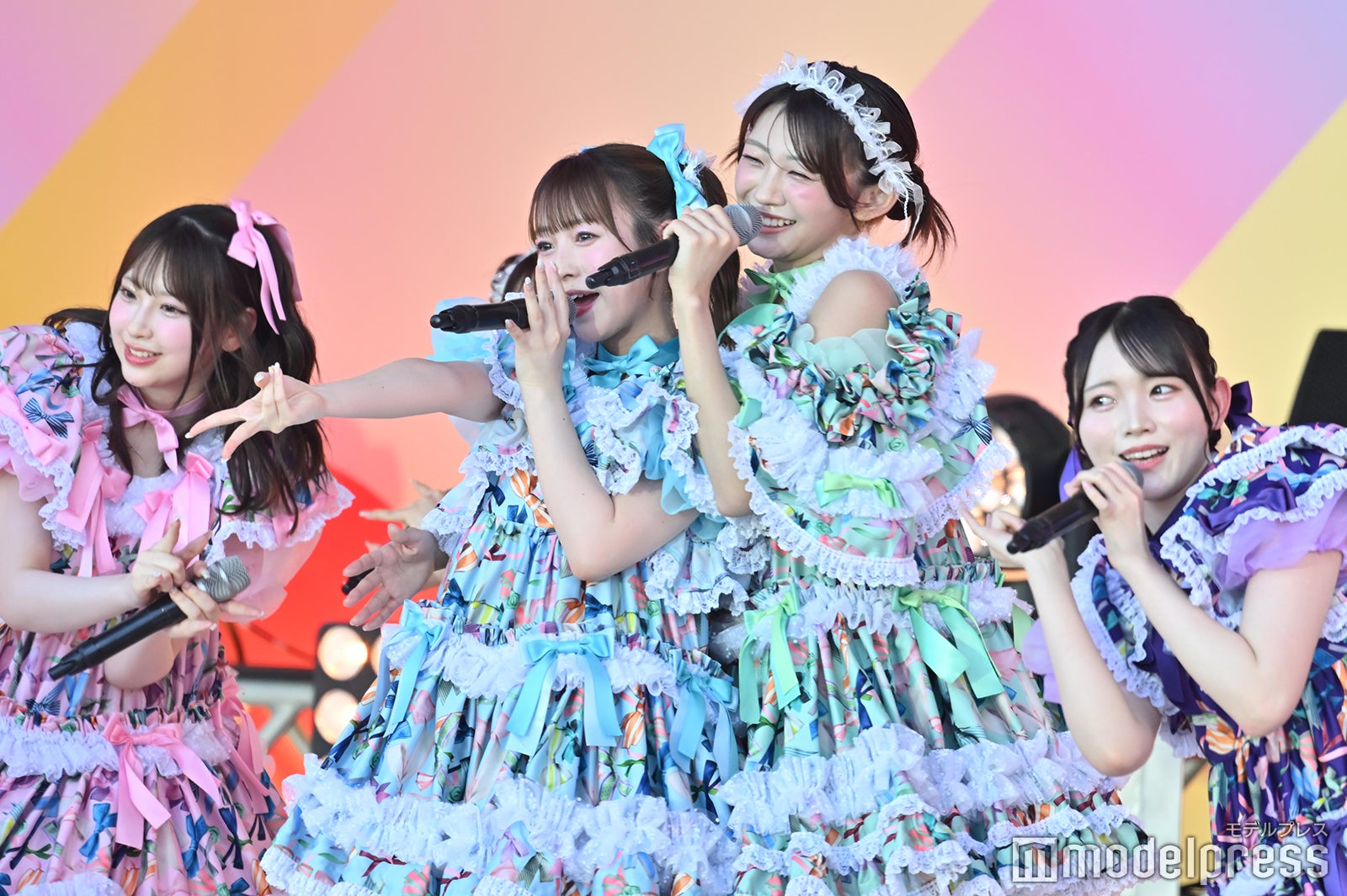 梅田みゆ、板倉可奈（C）モデルプレス