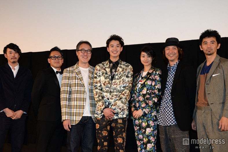 【左から】藤井道人監督、宮川大輔、佐野史郎、岡田将生、忽那汐里、河原雅彦、村上淳