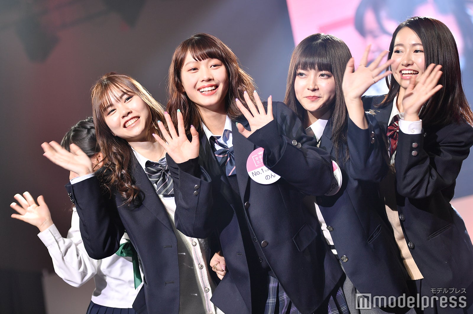 （C）モデルプレス