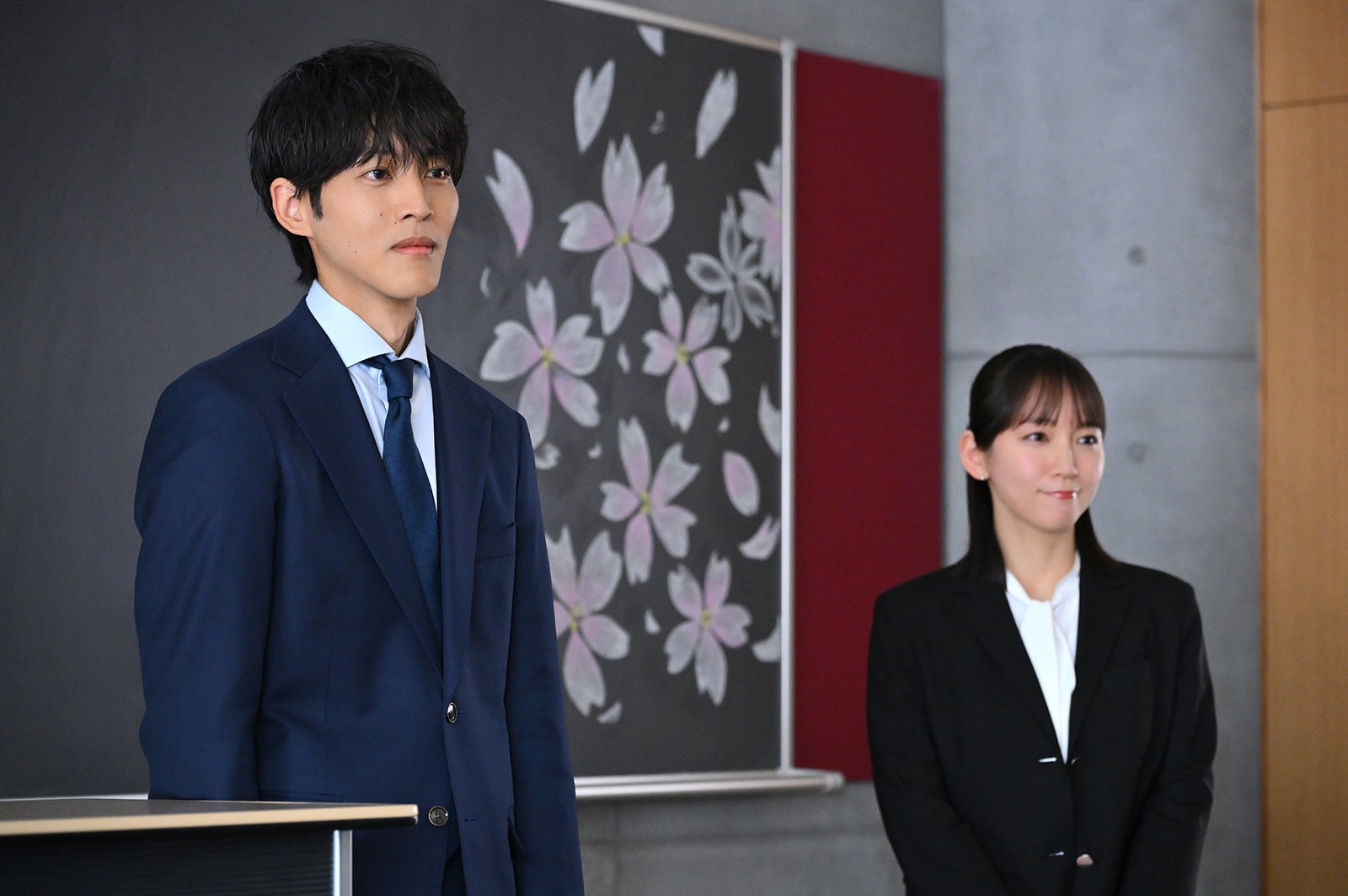 松坂桃李、吉岡里帆「御上先生」最終話（C）TBS