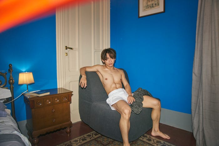 NAOTO 1st写真集より(提供写真)