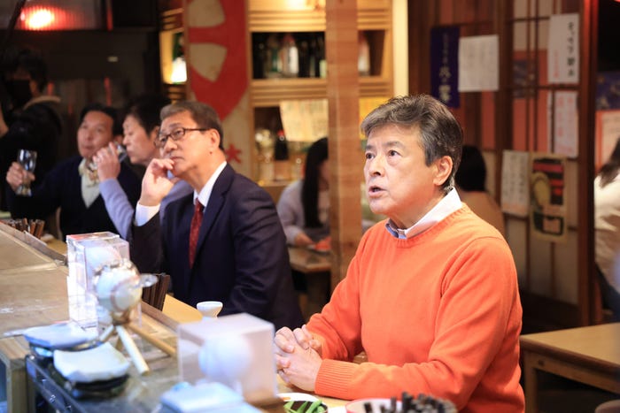 中井貴一、三浦友和「続・続・最後から二番目の恋」第3話(C)フジテレビ