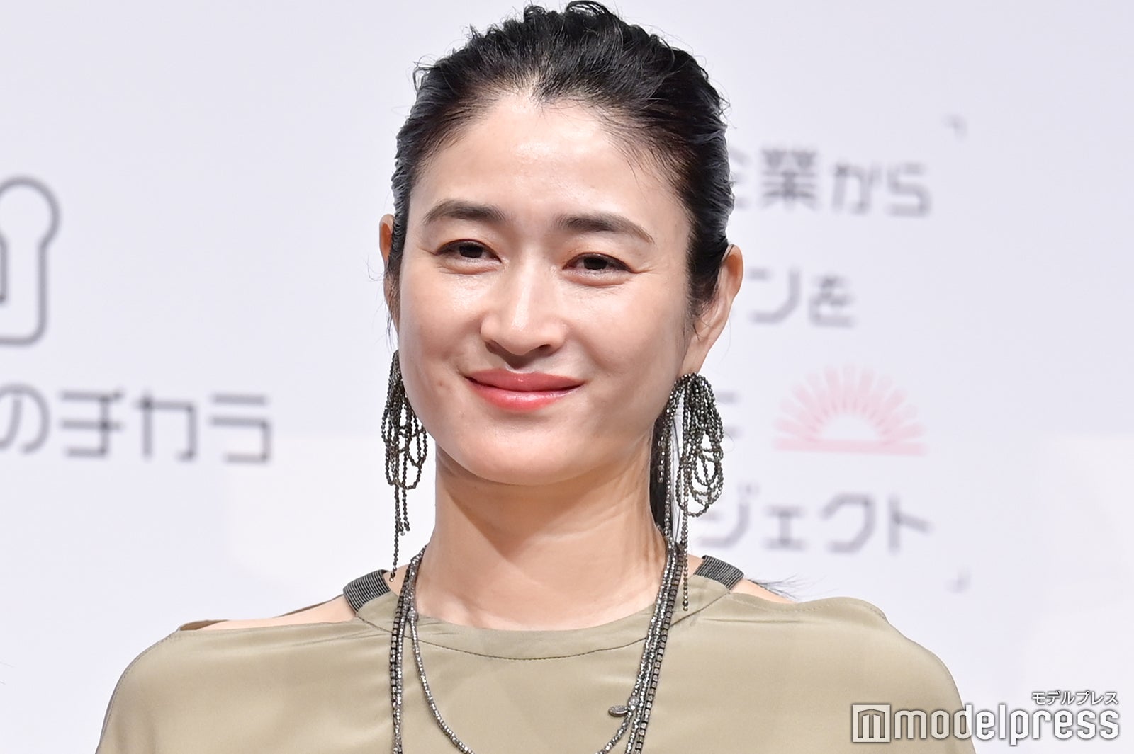 小雪 （C）モデルプレス