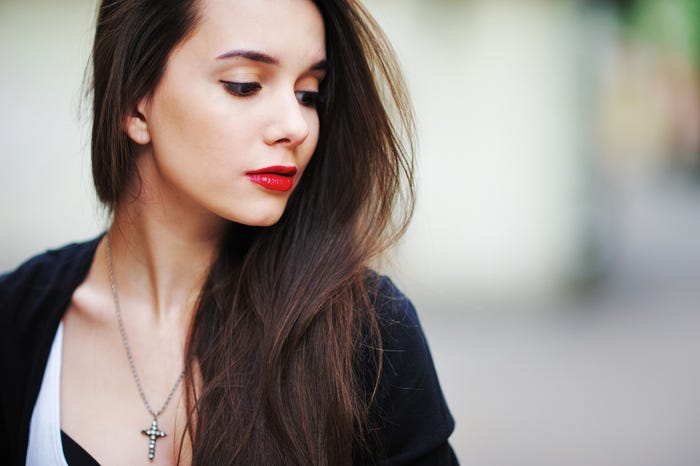 緊張している時こそ笑顔を意識して(photo by raisondtre/Fotolia)