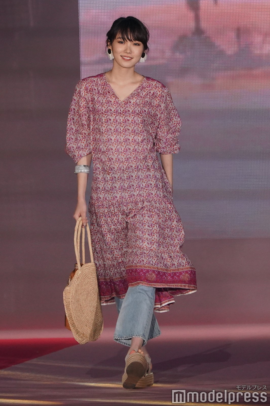 飯豊まりえ （C）モデルプレス