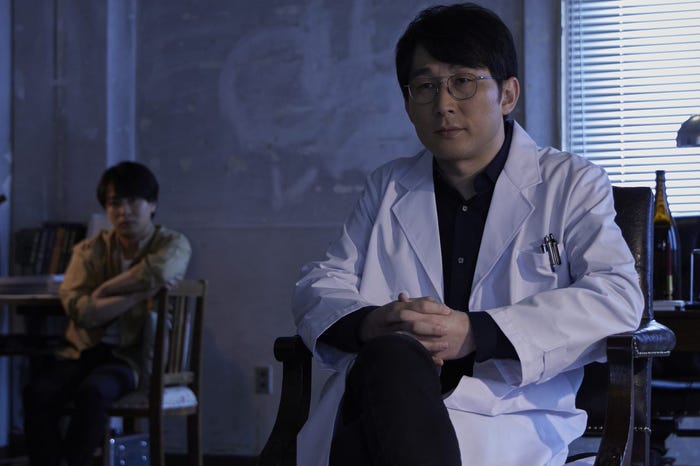 じろう(シソンヌ)(C)フジテレビ