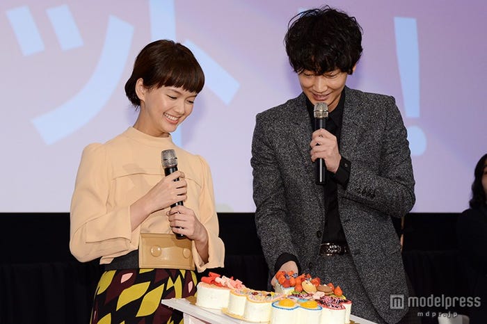 しのちゃん(多部未華子)&京ちゃん(宿・鴻鳥サクラfromコウノドリ)(C)モデルプレス