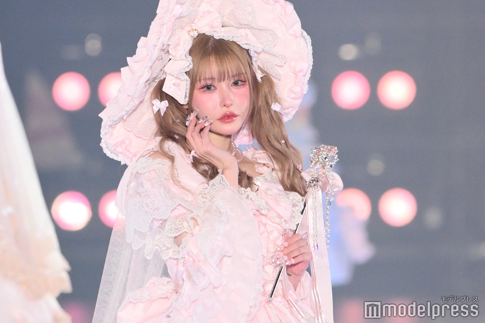 （C）モデルプレス