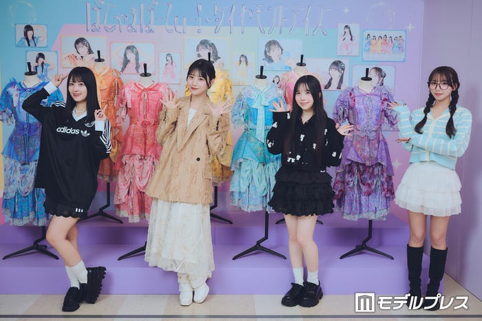 (左から)庄司なぎさ、白石まゆみ、栗田なつか、塩川莉世(C)モデルプレス