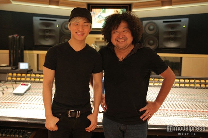 （左から）D－LITE（BIGBANG）、葉加瀬太郎