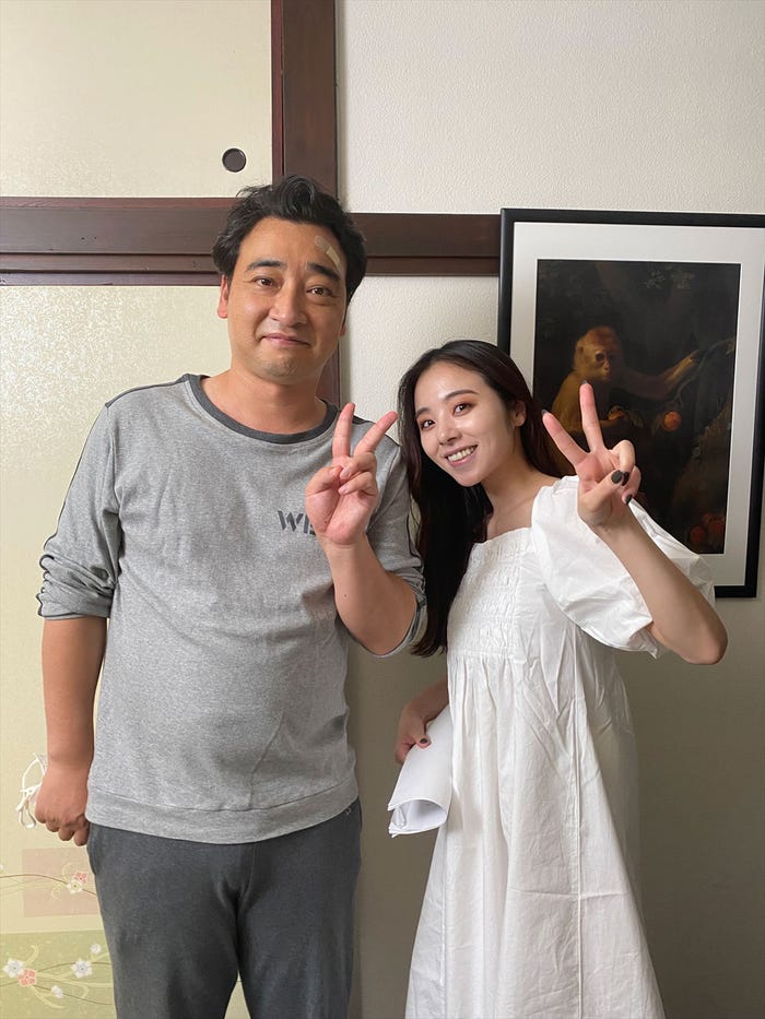 斉藤慎二、真洋(mahiro)(C)tvk「イワクツキ!第弐章」