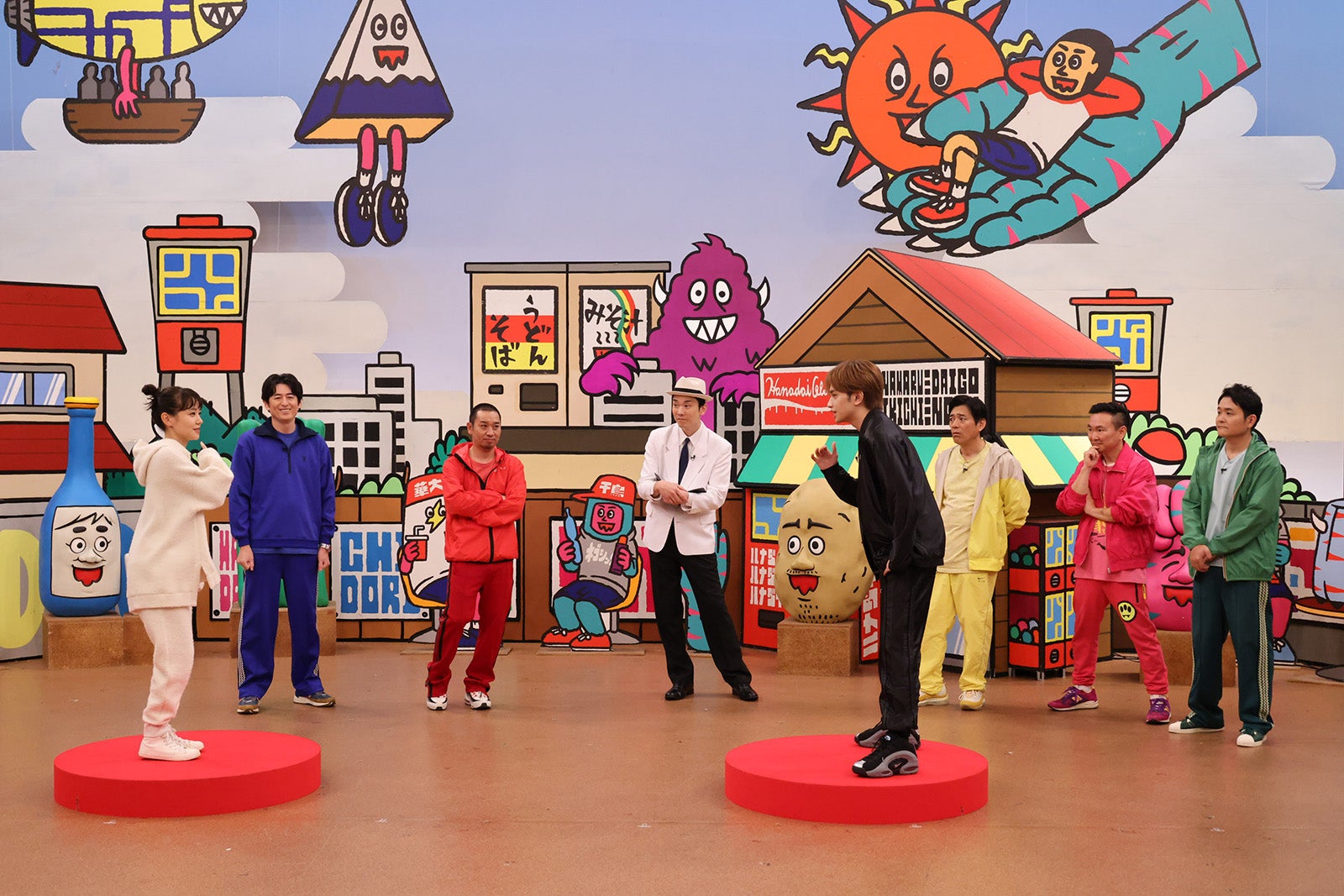 （左から）奈緒、博多大吉、大悟、濱家隆一、中島健人、博多華丸、山内健司、ノブ（C）カンテレ