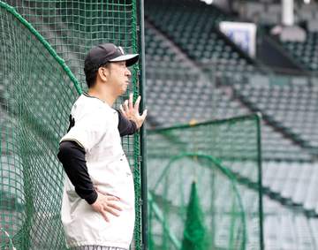 阪神・藤川監督 今季15度目中止「スカッと切り替えて」練習日を挟んで12日巨人戦「結束力は高まると思います」